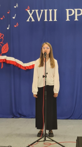 Konkurs Pieśni Patriotycznej w Szczawinie Kościelnym - Lena Durka