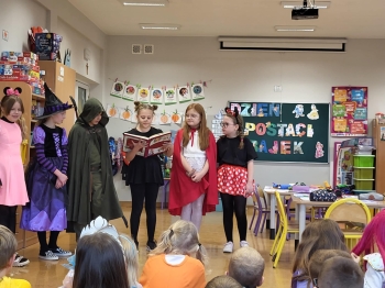 8a9f4d7b-4889-4f6e-8357-cb75bb32aa42