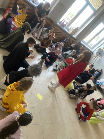 f0661a93-b048-4c31-85ba-1a0452e56e6c