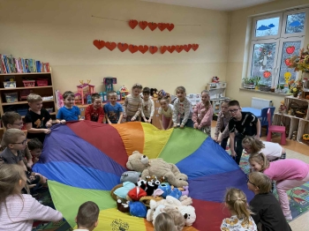 05fb3c26-b10f-452e-9cfb-22ec849835c1