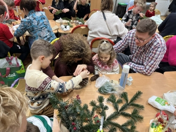 5e76292b-13d2-4a12-943c-7b25ae919e1b