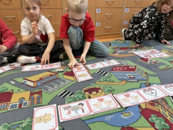 8d3833ee-5c8e-484b-8d7f-eab994897bfd