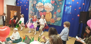 7d6672e0-7389-4da6-83e8-638f47cb5ccd