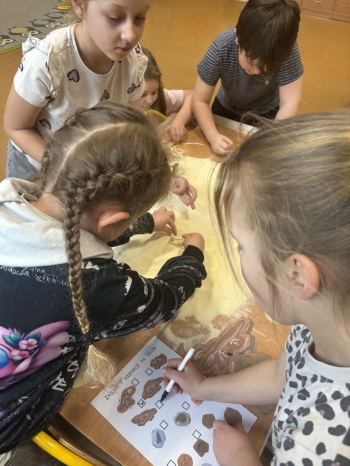 e642e680-5d03-436e-bd71-d687da24db4e