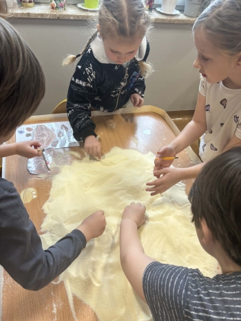 eeab448c-2c78-49c6-a76c-f0bb21ed8b02