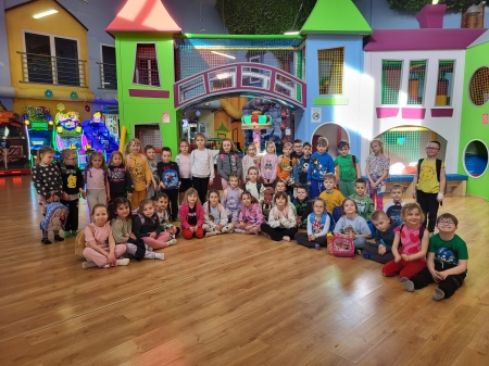 „Wycieczki sześciolatków z okazji Dnia Kobiet”