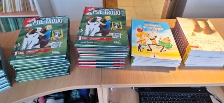 Wolontariacka akcja, która inspiruje do czytania- uczniowski gest dla biblioteki