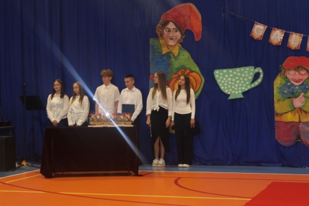 Dzień Komisji Edukacji Narodowej - Gala Krasnali